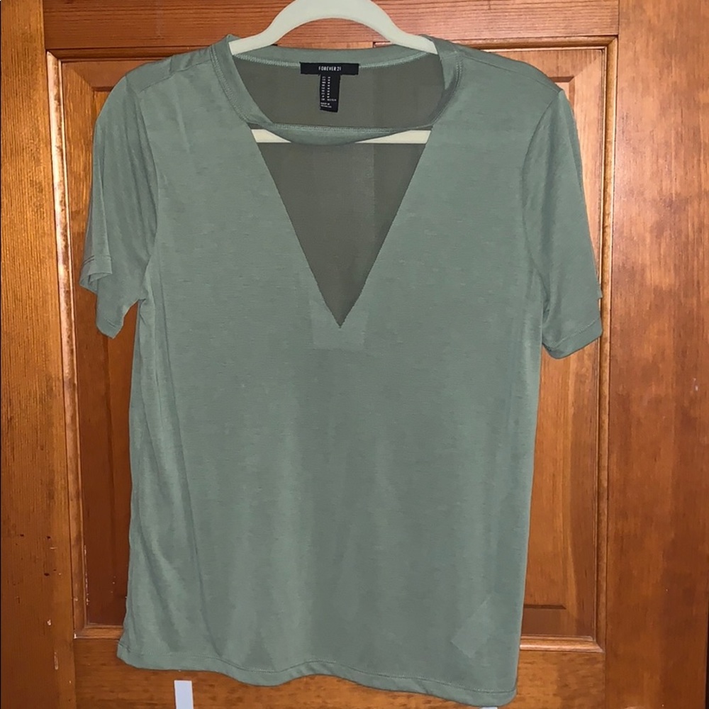 Short sleeve top